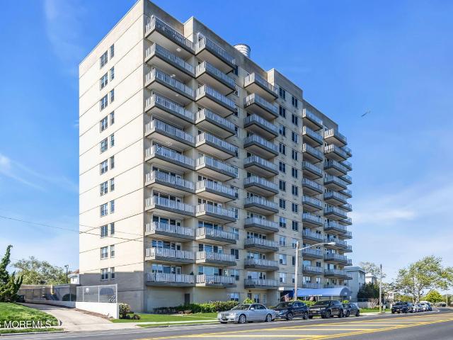 510 Deal Lake Drive Unit 6B