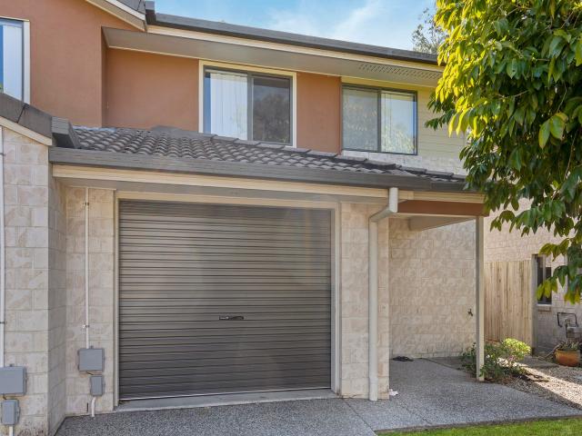 5/10 Highgrove Street, Calamvale, QLD 4116 Townhouse for Rent Ray White Mt Gravatt