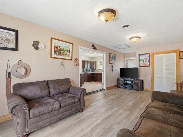 510 SE 10Th Street