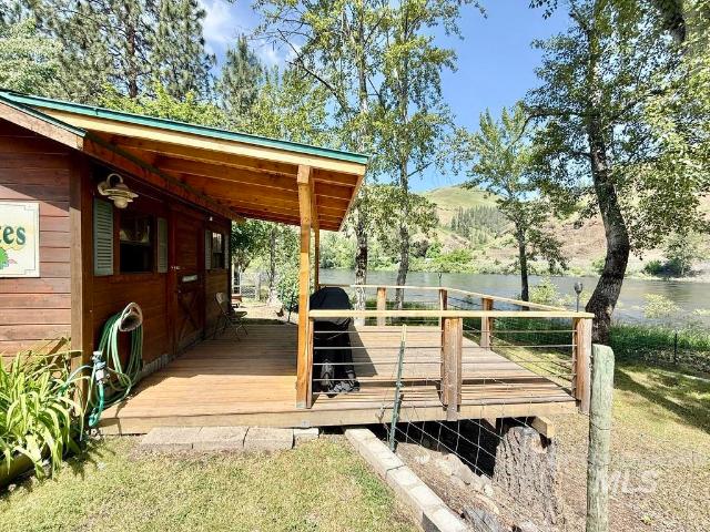 510 River Front Dr