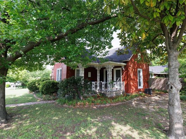 510 W Walnut Street