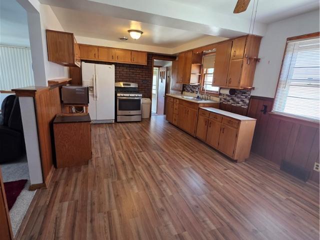 510 W Maplewood Avenue