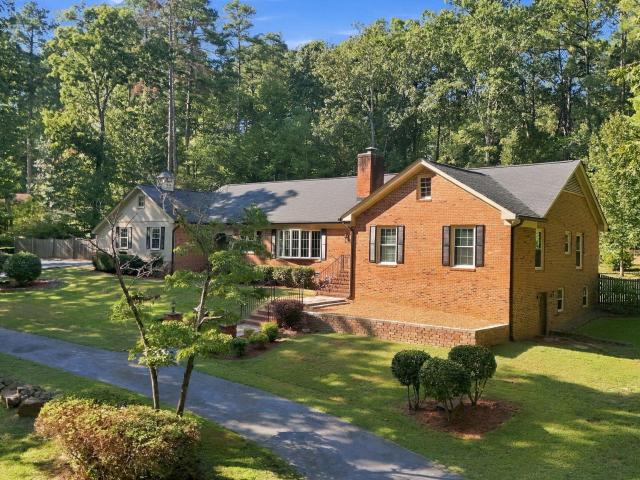 510 Valley Road