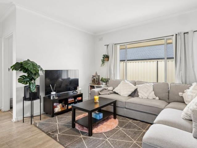 510pw Tidy 2 Bedroom Unit, In a Small Group of 4