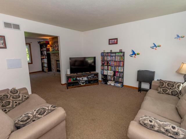 51145 W Brandychase