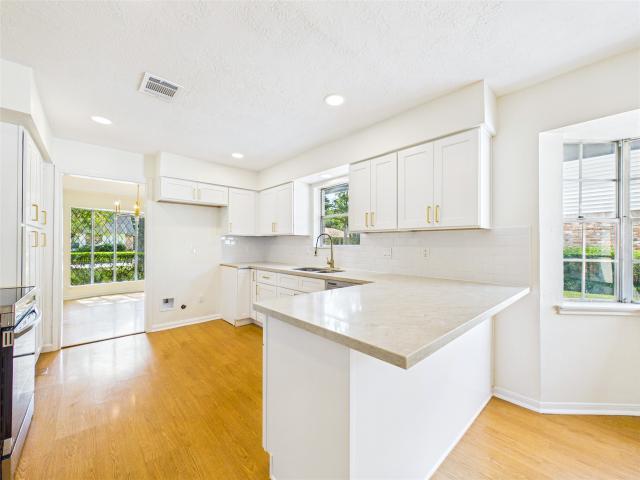 5114 Boyce Springs Drive