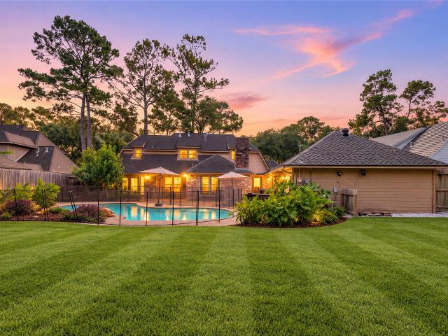 5114 Pebble Springs Drive