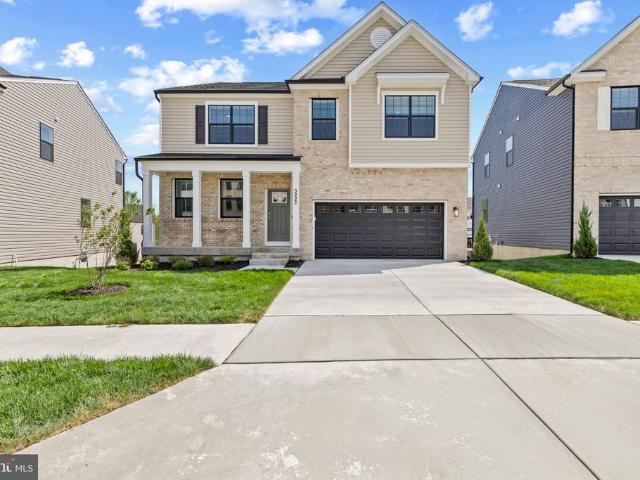 5115 Glistening Pond Way
