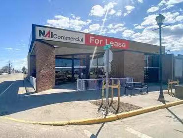 5115 50 Street, Whitecourt, AB, T7S 0G4 commercial for rent.