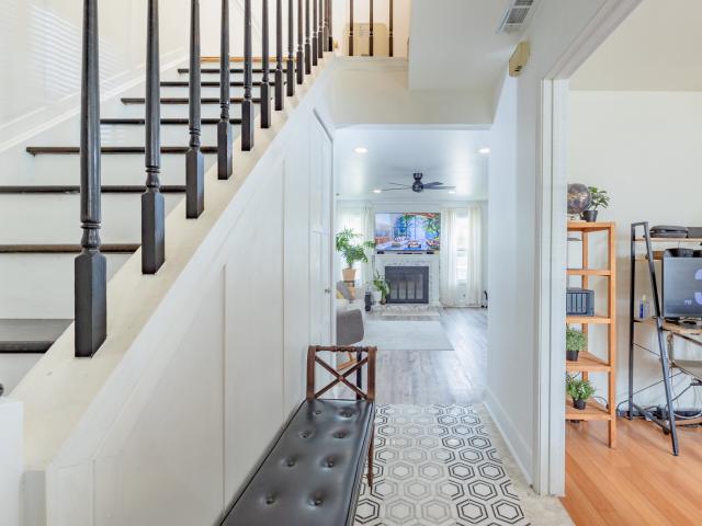 5117 Pembrook Court