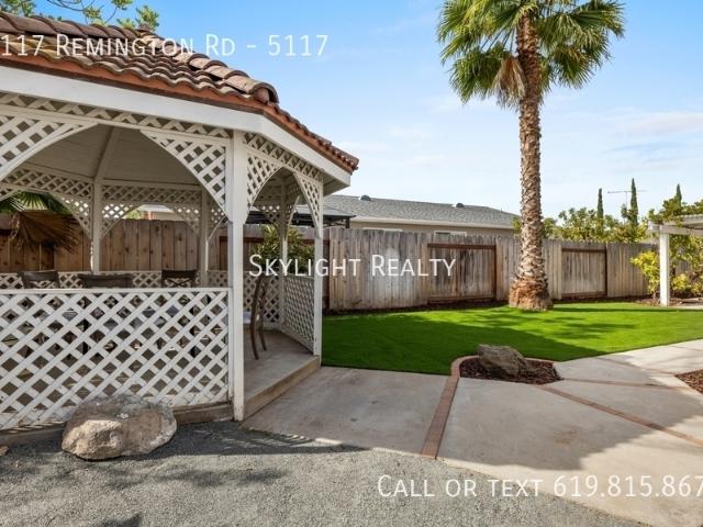 5117 Remington Rd, 8 beds, 4 full baths