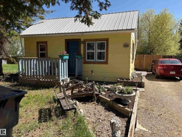 5117 52 Avenue, Elk Point, AB, T0A 1A0 house for sale | Listing ID E4478 | Royal LePage
