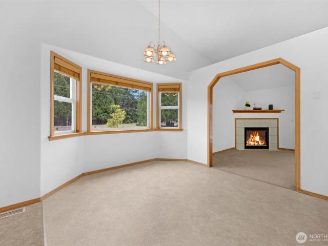 5119 th Place NE