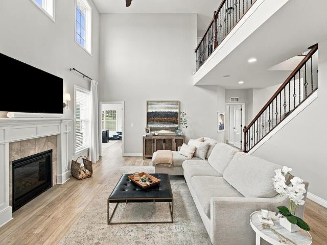 5110 Centerview Drive