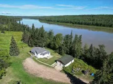 5111 60 Street, Athabasca, AB, T9S 1G2 commercial for sale.