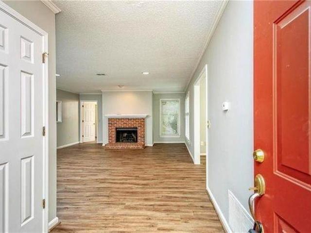 511 Abingdon Way