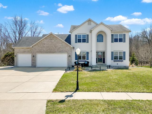 511 Acacia Dr