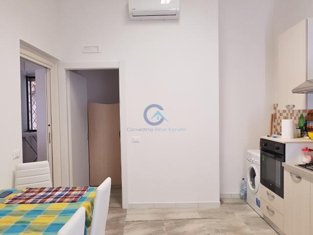 511 Appartamento Trilocale in affitto a Catanzaro Lido Corso