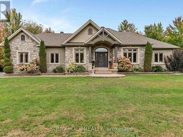 511 Bolt Road, Alfred And Plantagenet, ON, K0B 1A0 house for sale | Listing ID X13849 | Royal LePage