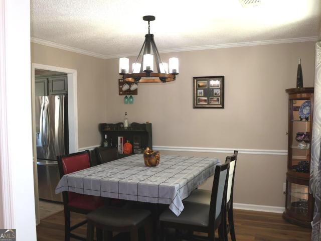 511 Greenview Court