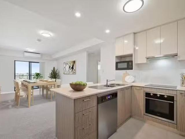 51/1 Kentucky Court, birdburn Central, WA 6164