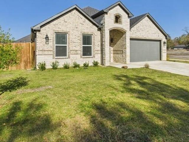 511 Richardson St, Athens, TX 75751 | MLS #21126