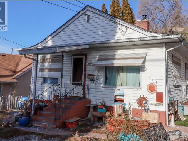 511 Wade Avenue East