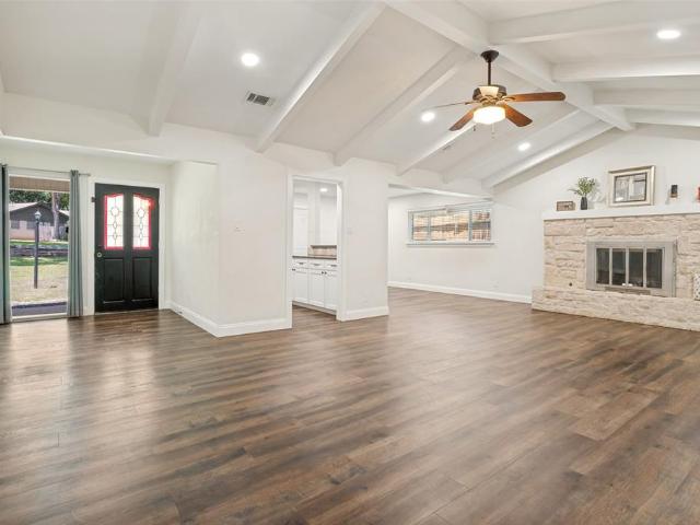 511 Westcliff Drive