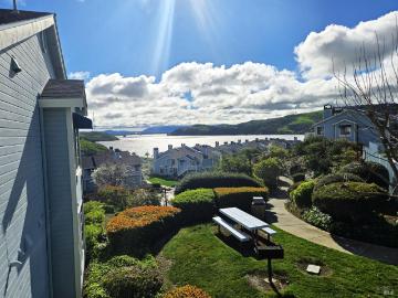 511 Timbercove St, Unit 8, Vallejo, CA 94591 | MLS #326018