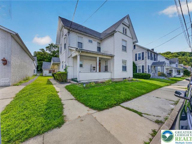 5124 3rd Street