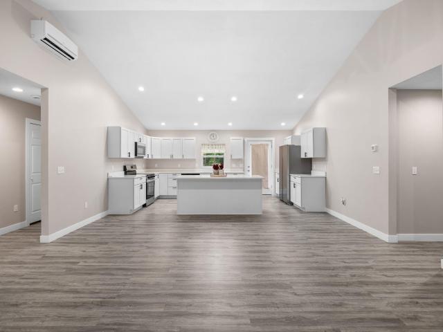 5125 NE Myers Road