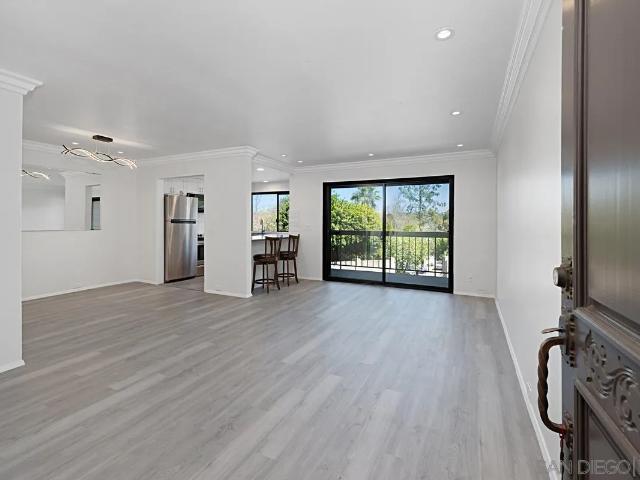 5125 Fontaine St, Unit 105, San Diego, CA 92120 | MLS #260001