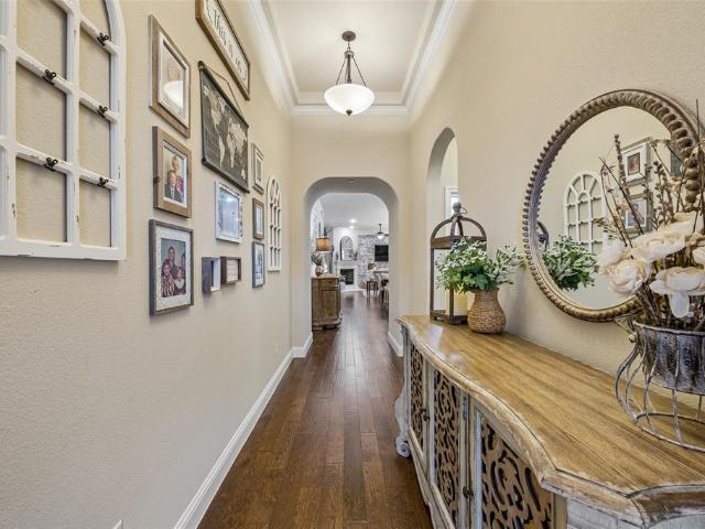 5125 Kentwood Drive