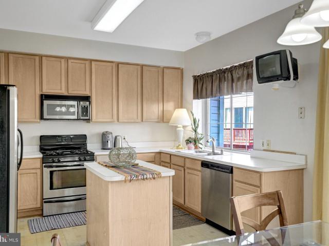 5126 Beauregard St, Alexandria, VA 22312 | MLS #VAFX2277