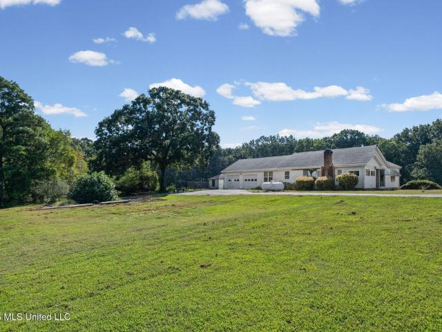 5126 Smith Road