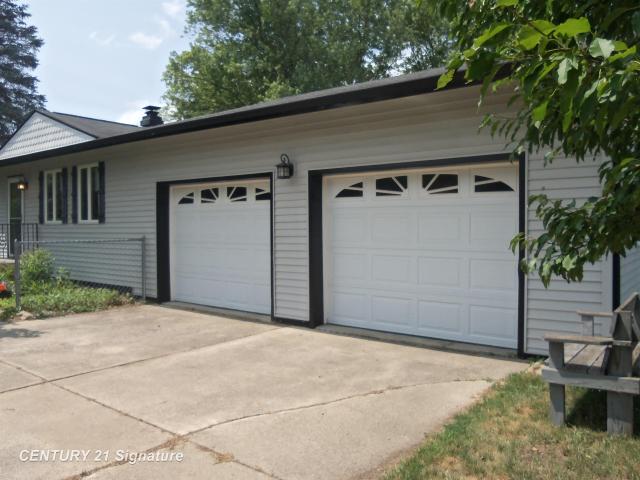 5127 Arbor Lane