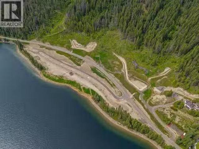 5120 Sunnybrae Canoe Point Road Lot# 14, Tappen, BC, V0E 2X1.