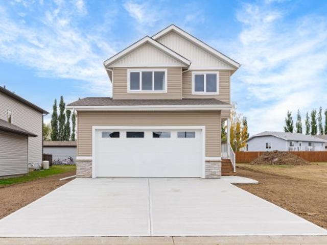 5121 53A Avenue, Legal, AB, T0G 1L0 house for sale | Listing ID E4491 | Royal LePage