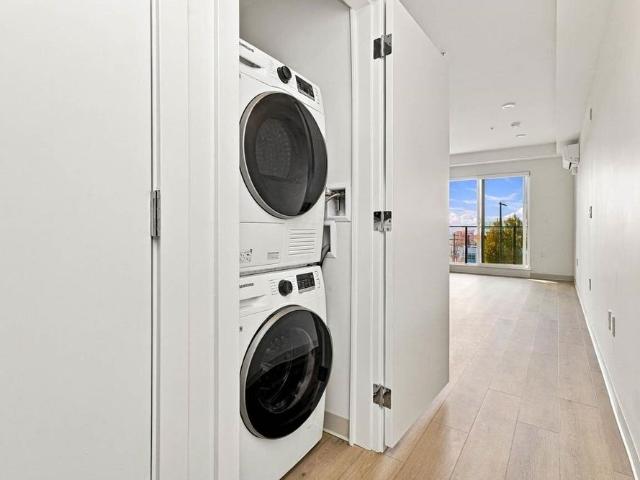 512 1529 Oxford Street, North Vancouver