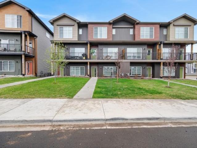 512 37 Street Sw, Edmonton, AB, T6X 3B2 house for sale | Listing ID E4501 | Royal LePage
