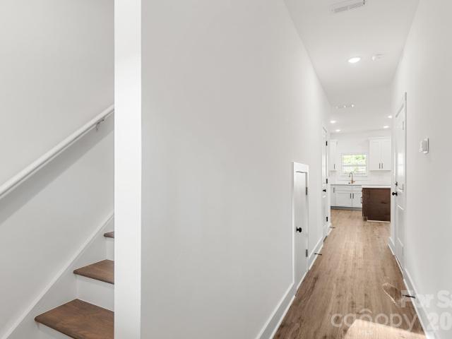 512 Carolyn Lane
