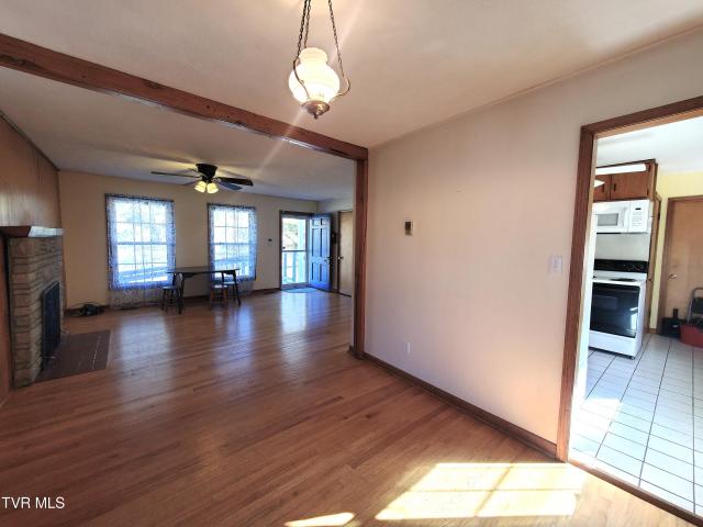 512 Cloudland Drive