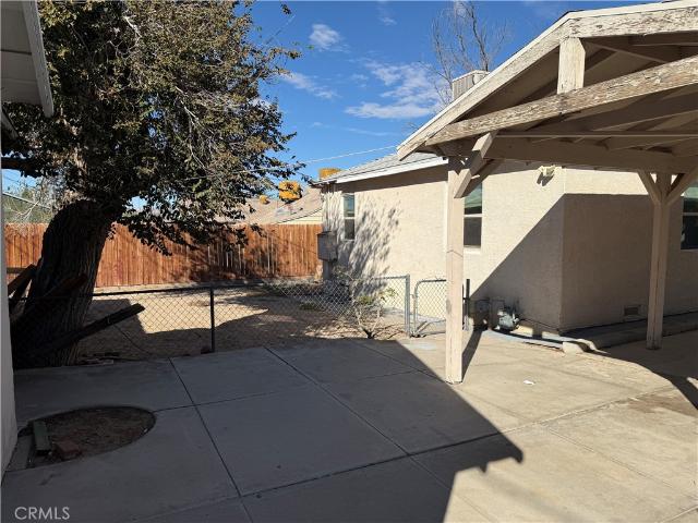 512 Arville