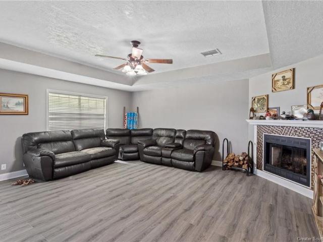512 Gist Ln, Lake Charles, LA 70611 | MLS #SWL26002