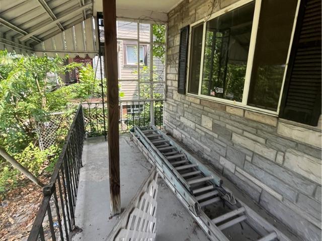 512 Glenn Street