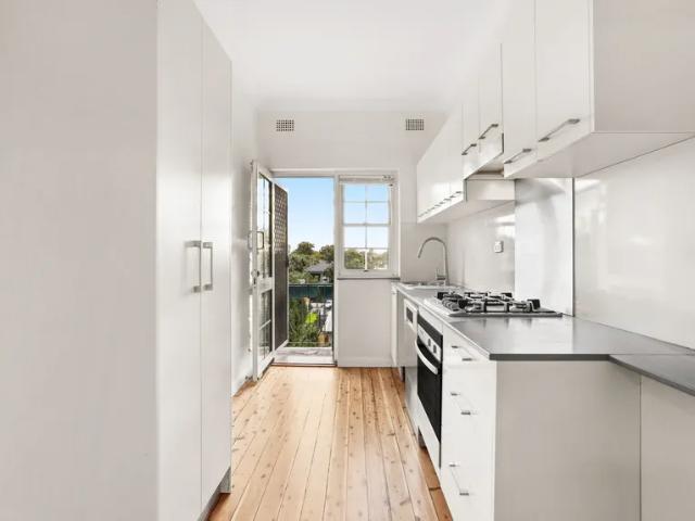 5/12 figtree avenue, randwick