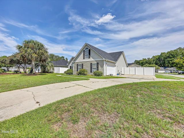 512 Hyacinth Drive