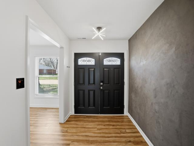 512 Lexington Blvd, Carmel, IN 46032 | MLS #22100