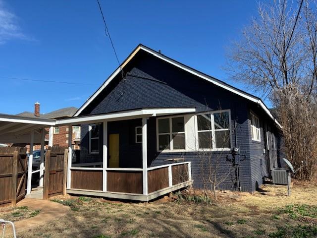 512 N College Street