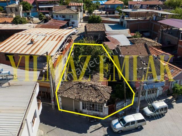 512 Nazilli Pirlibey'de 217 M² Bahçeli Satılık Müstakil Ev